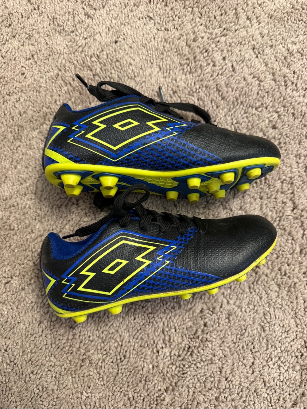 Lotto Soccer Shoe Boys Size 12 Blue & Neon Yellow Soccer Cleats Lace Sneaker
